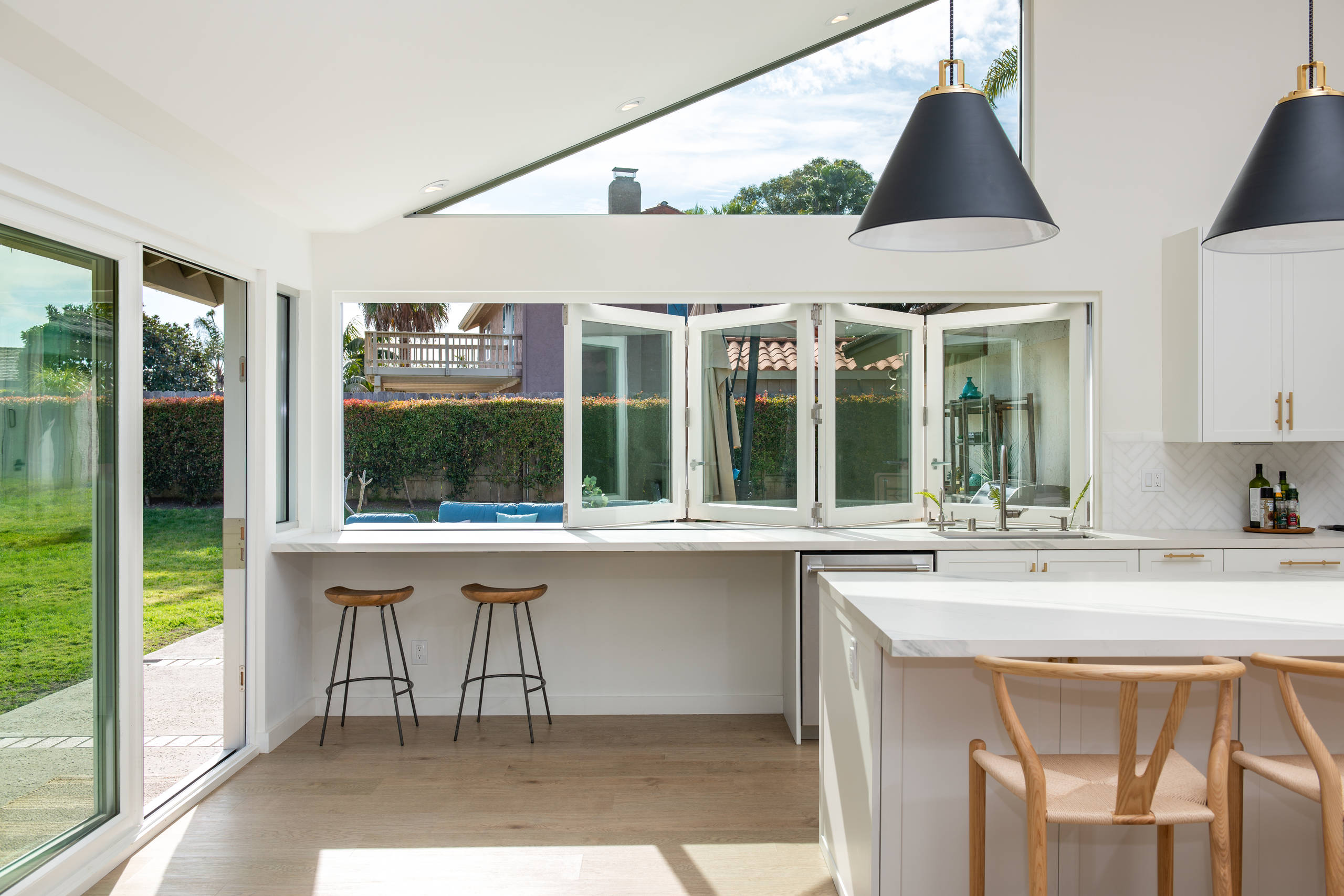 Bi-Folding-Window