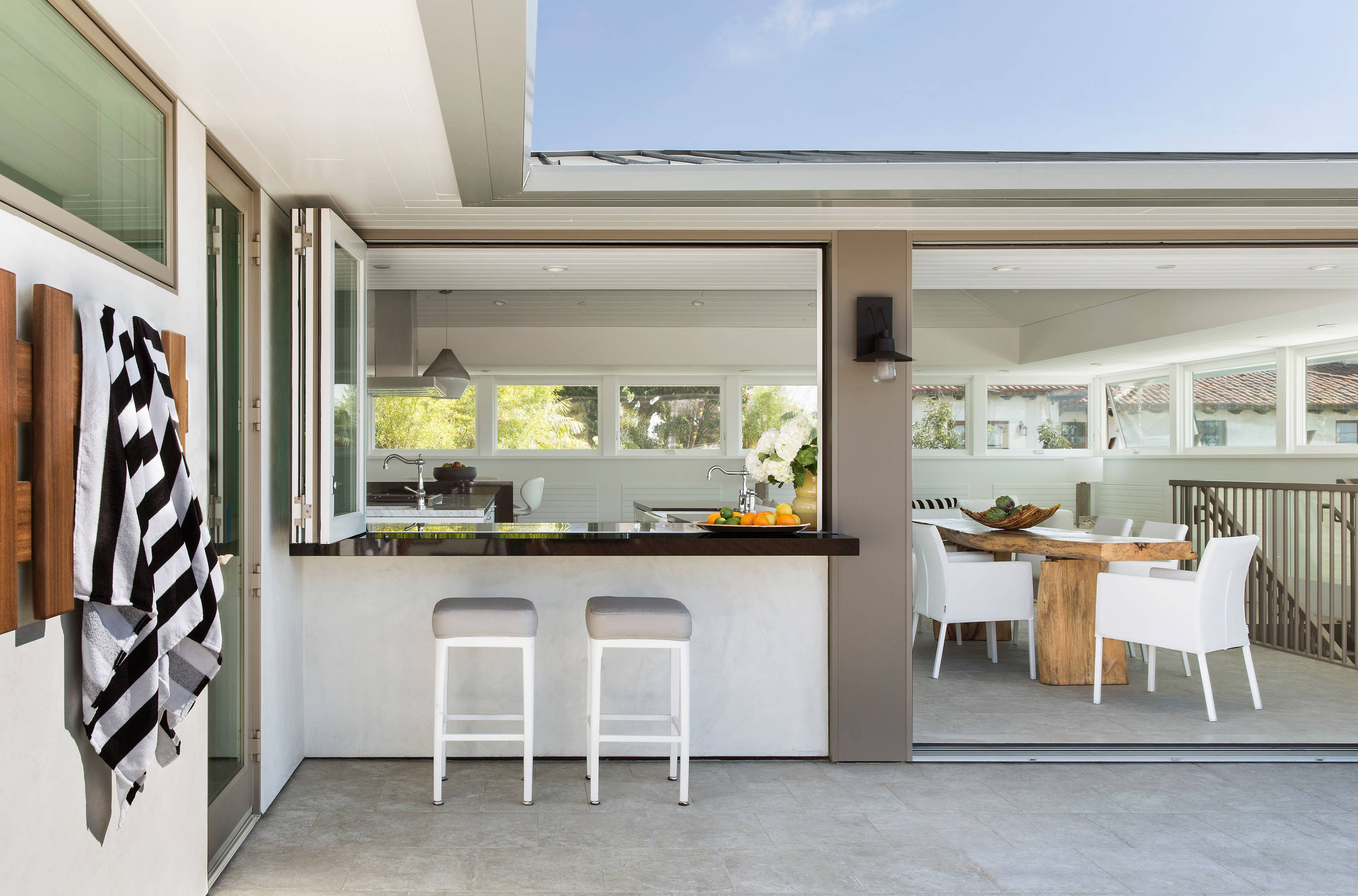 Bi-Folding-Window