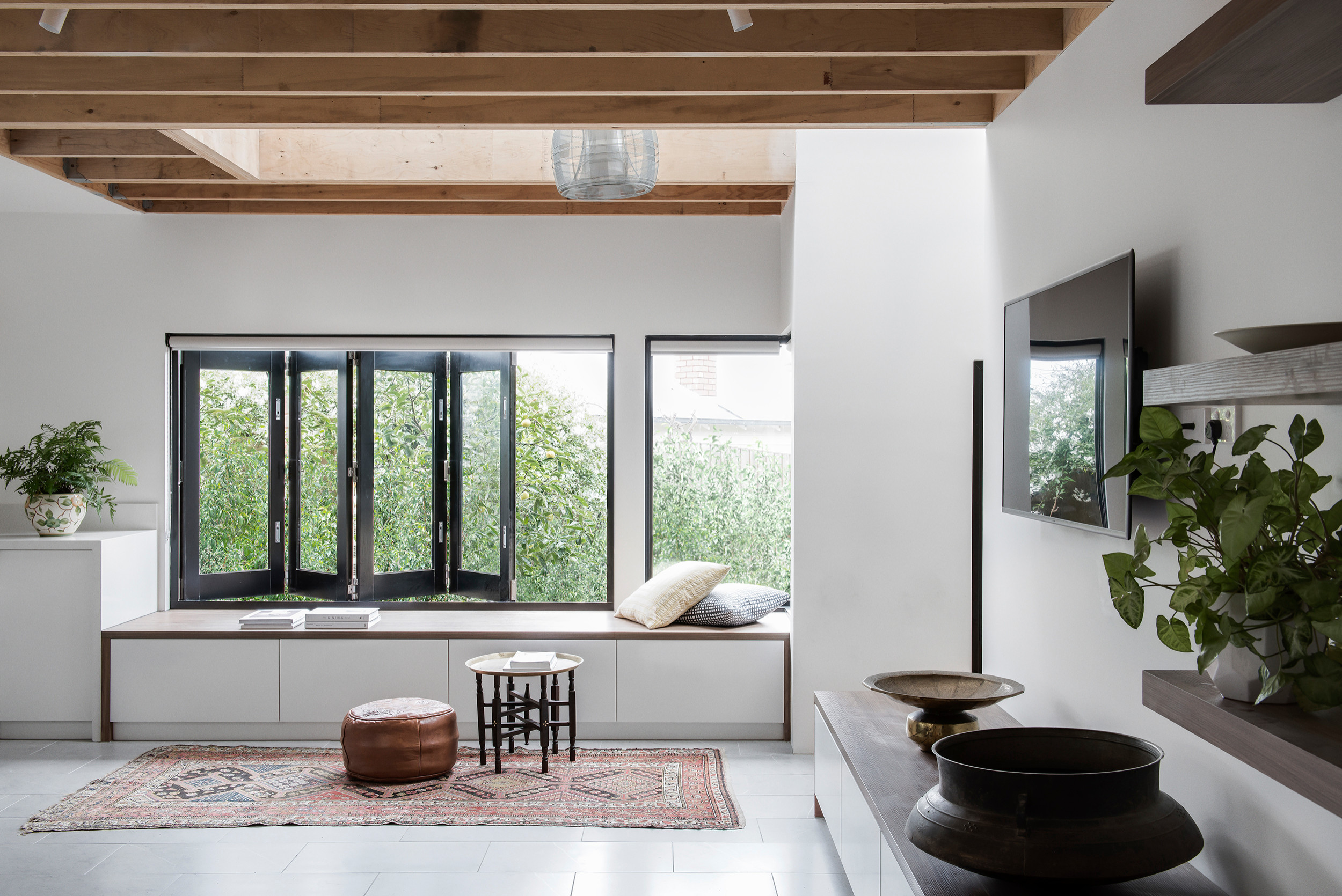 Bi-Folding-Window